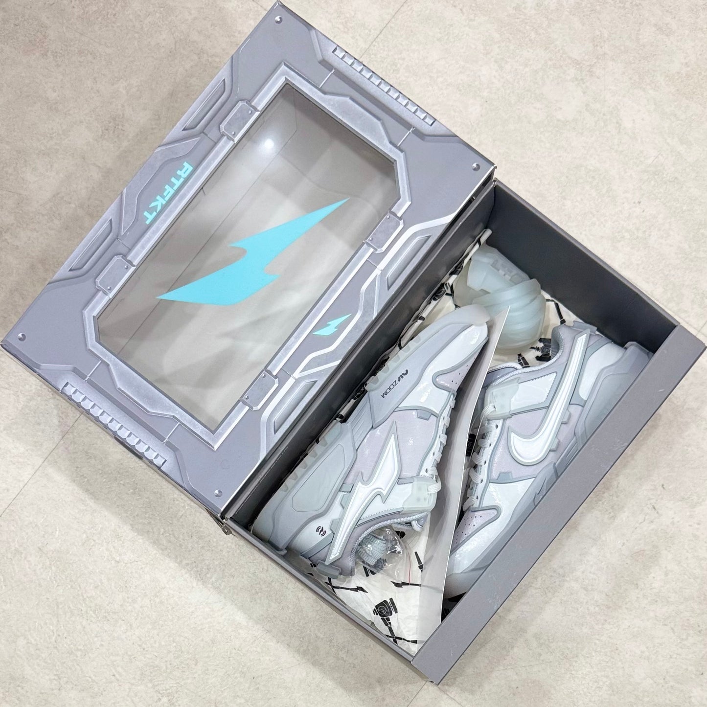 HQ3034-001 Nike Dunk RTFKT Ghost