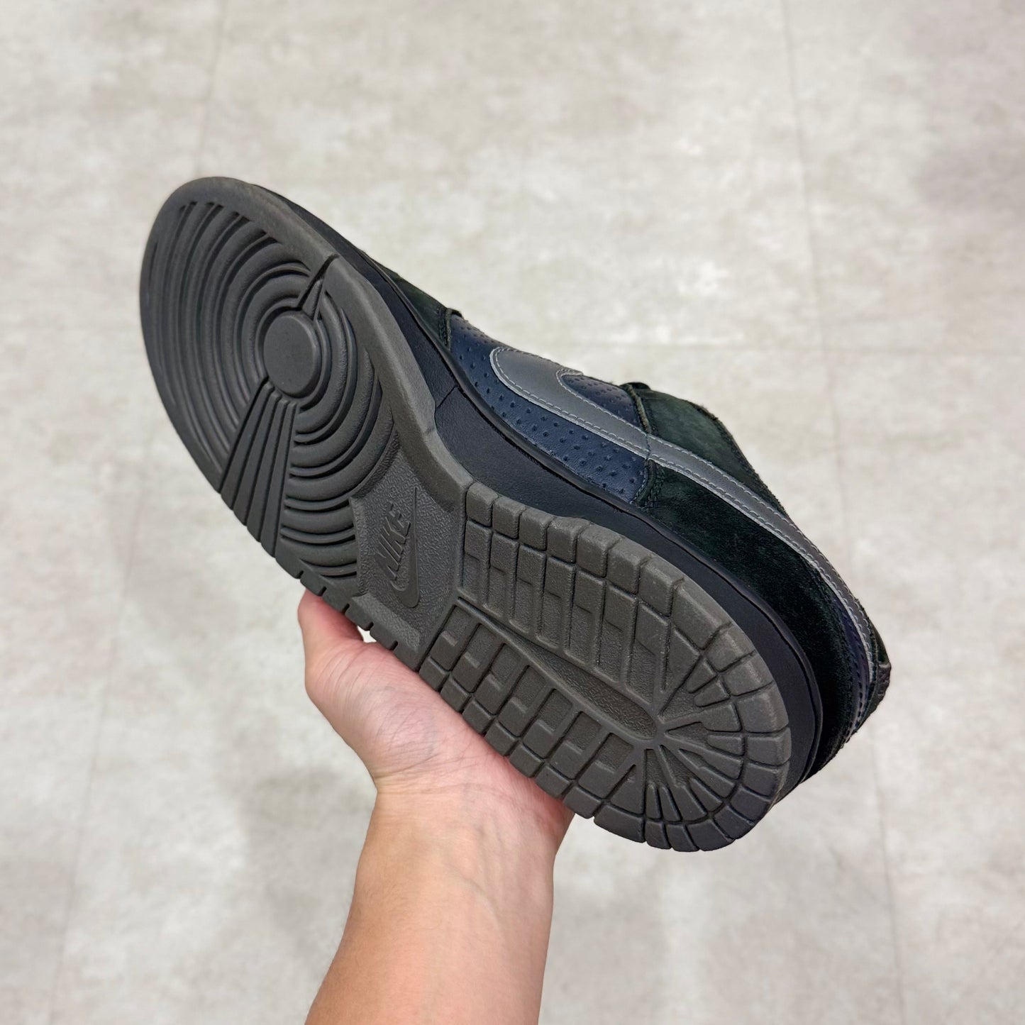 304292-401 Nike SB Dunk Gino Iannucci