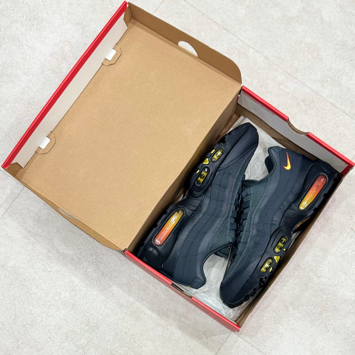FZ4626-001 Nike Air Max 95 Safety Orange 2023