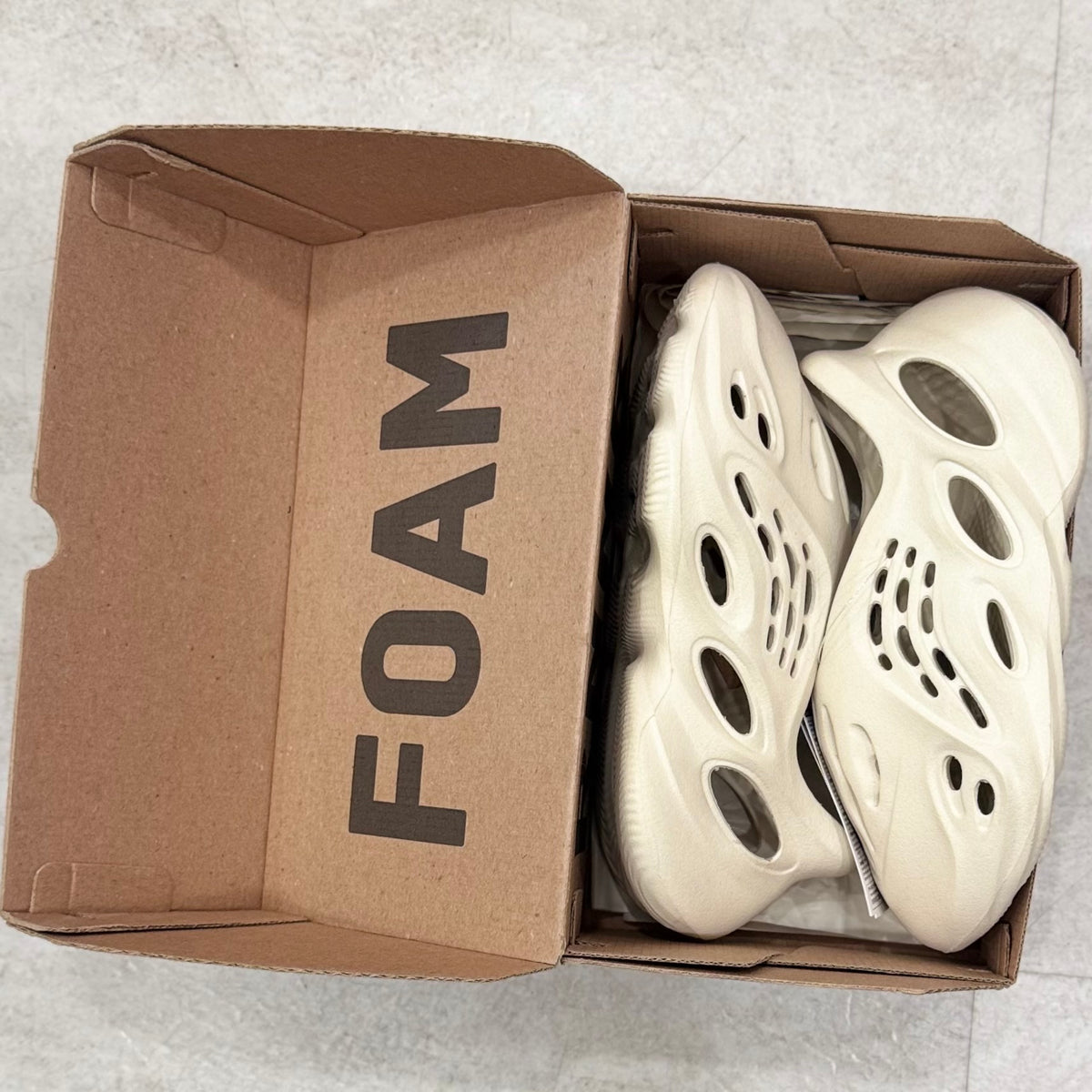 FY4567 Adidas Yeezy Foam Runner Sand