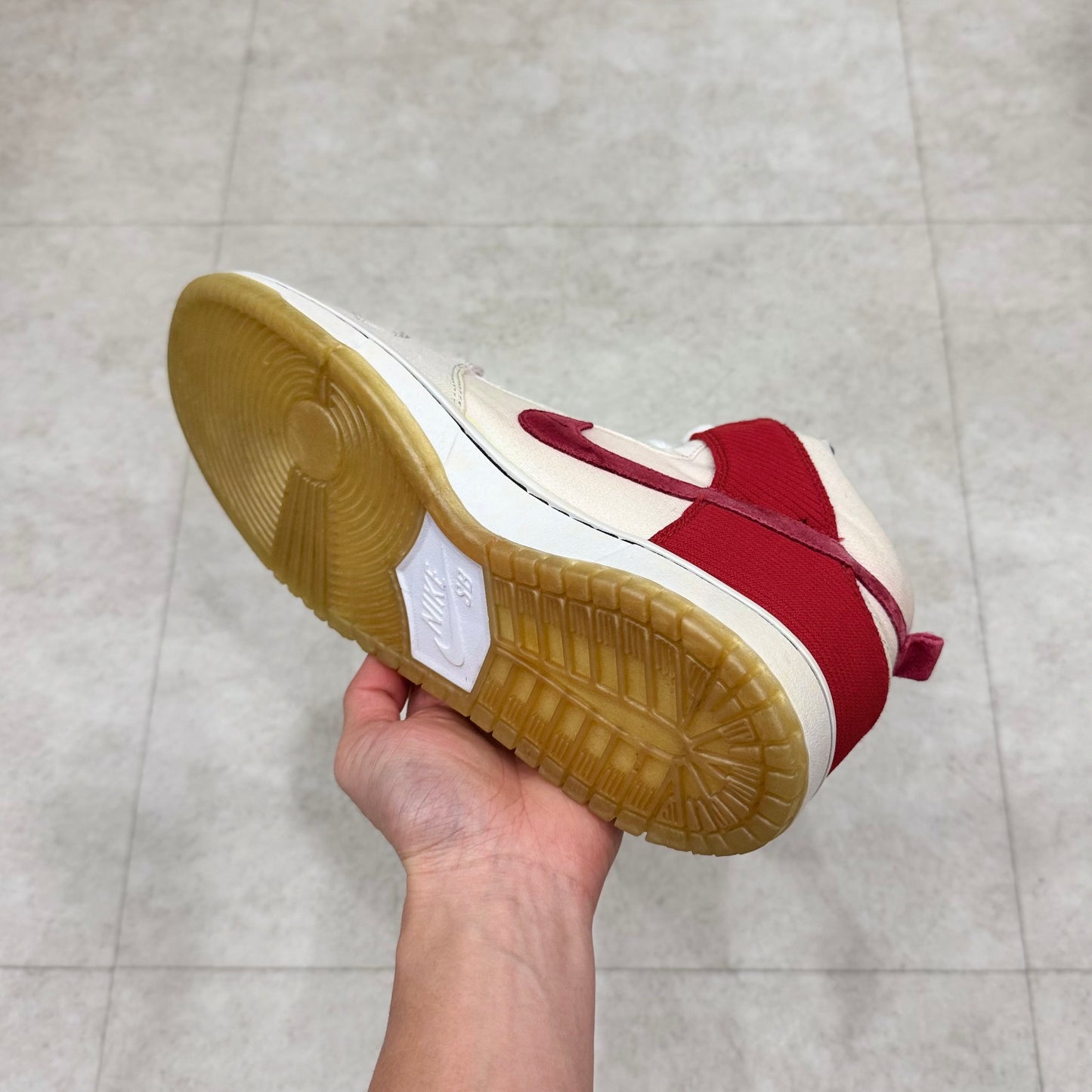 305050-100 Nike SB Dunk Cheech & Chong