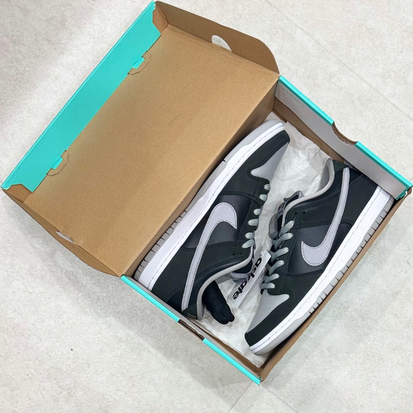 BQ6832-001 Nike SB Dunk J-Pack Shadow