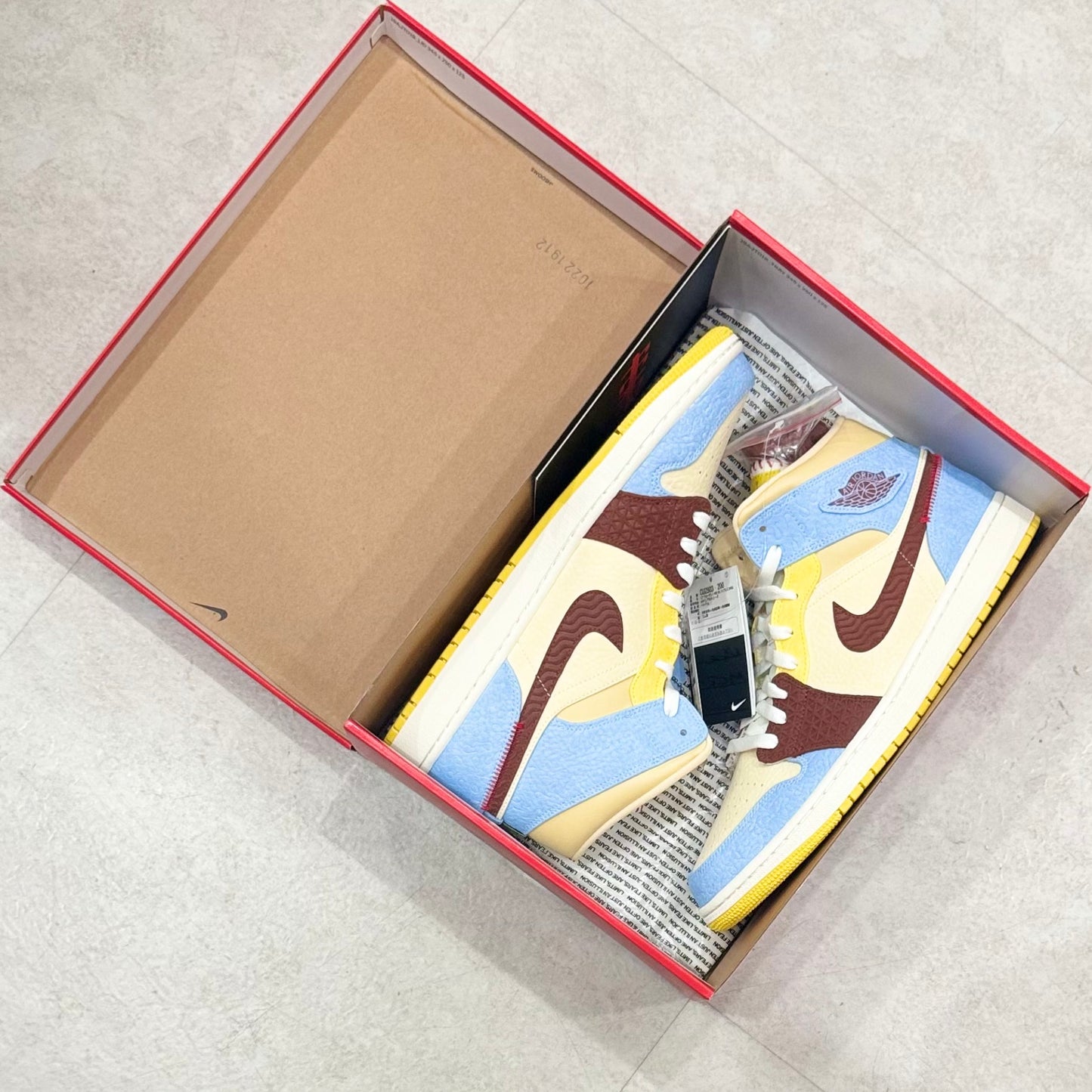 CU2803-200 Nike Air Jordan 1 Fearless Maison Chateau Rouge