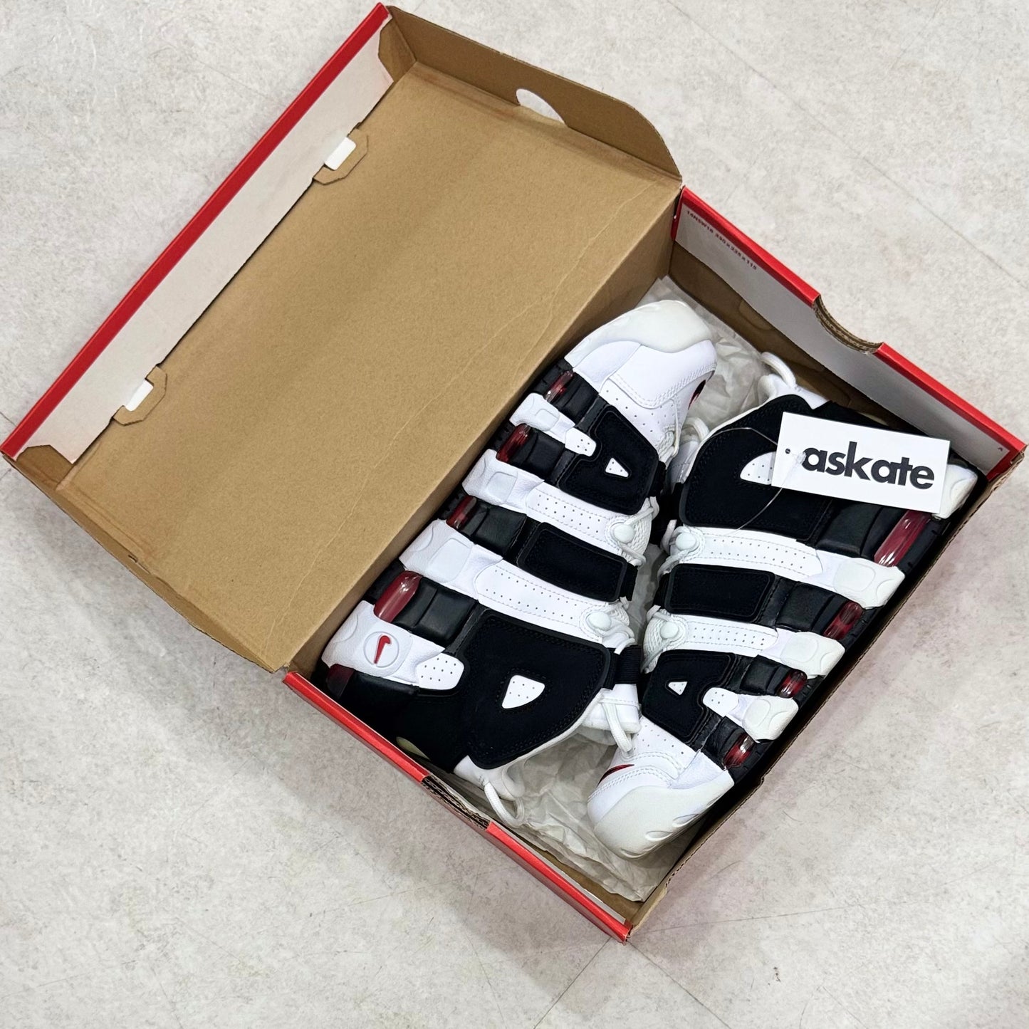 414962-105 Nike Air More Uptempo Panda 2020