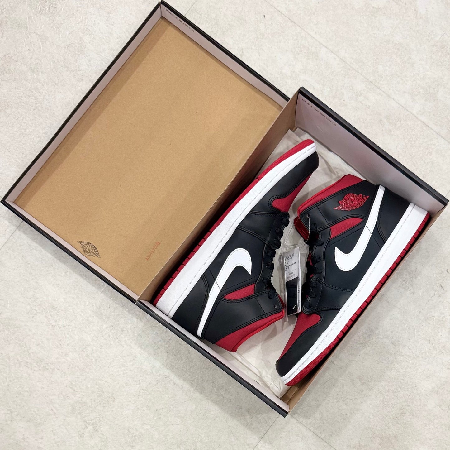 554724-020 Nike Air Jordan 1 Gym Red 2014