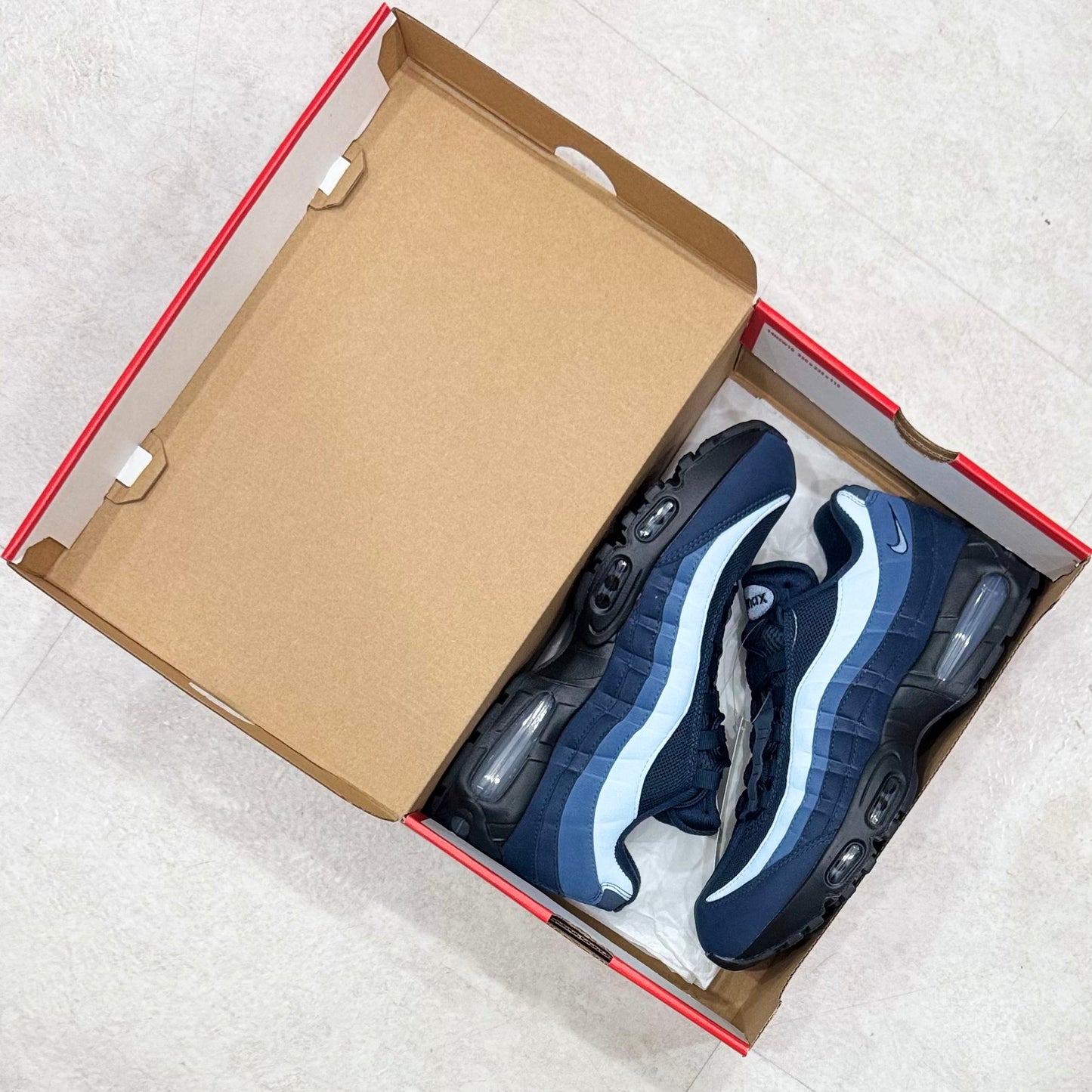 IH4457-400 Nike Air Max 95 Obsidian Celestine Blue