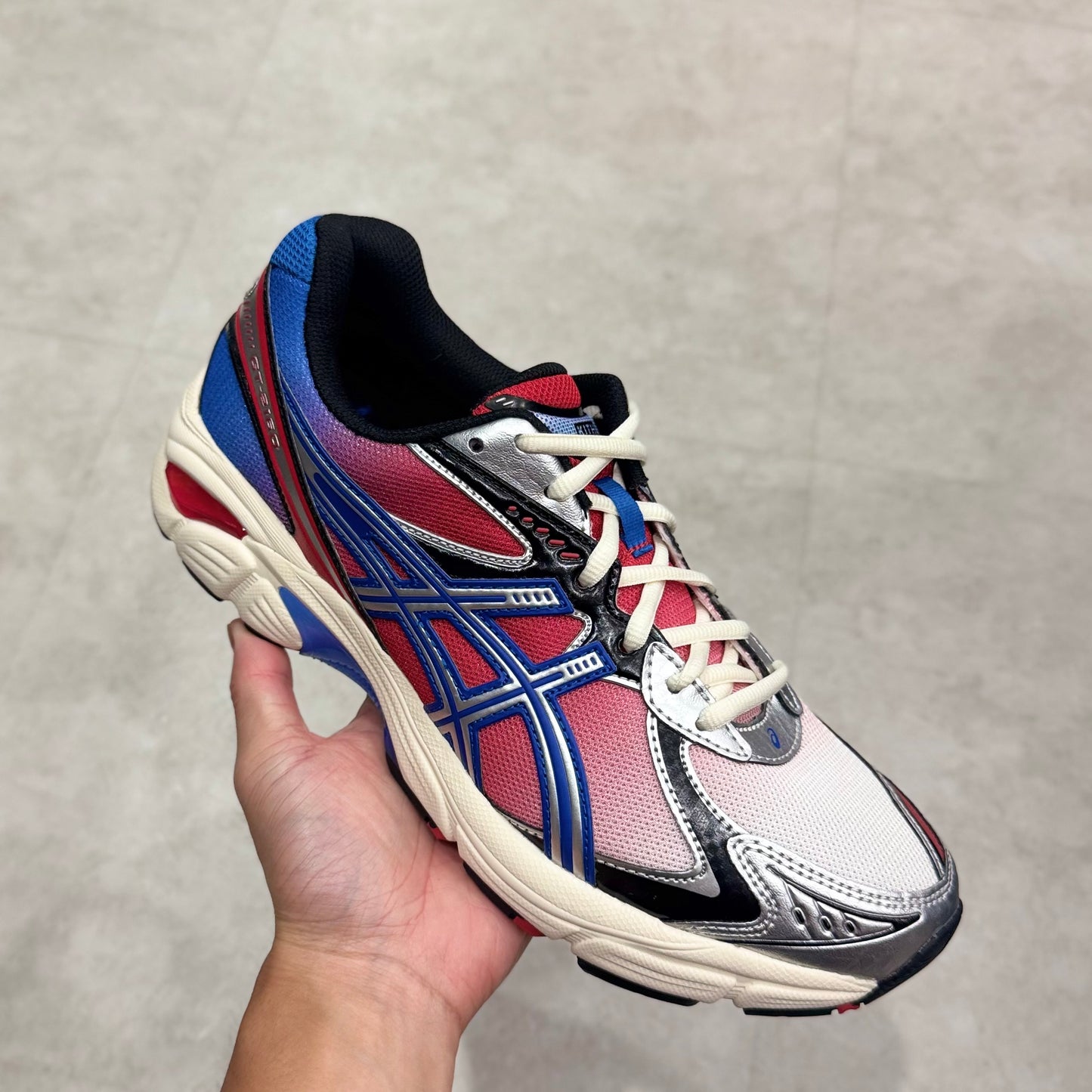 1203A660-01101 Asics GT-2160 Kith Marvel