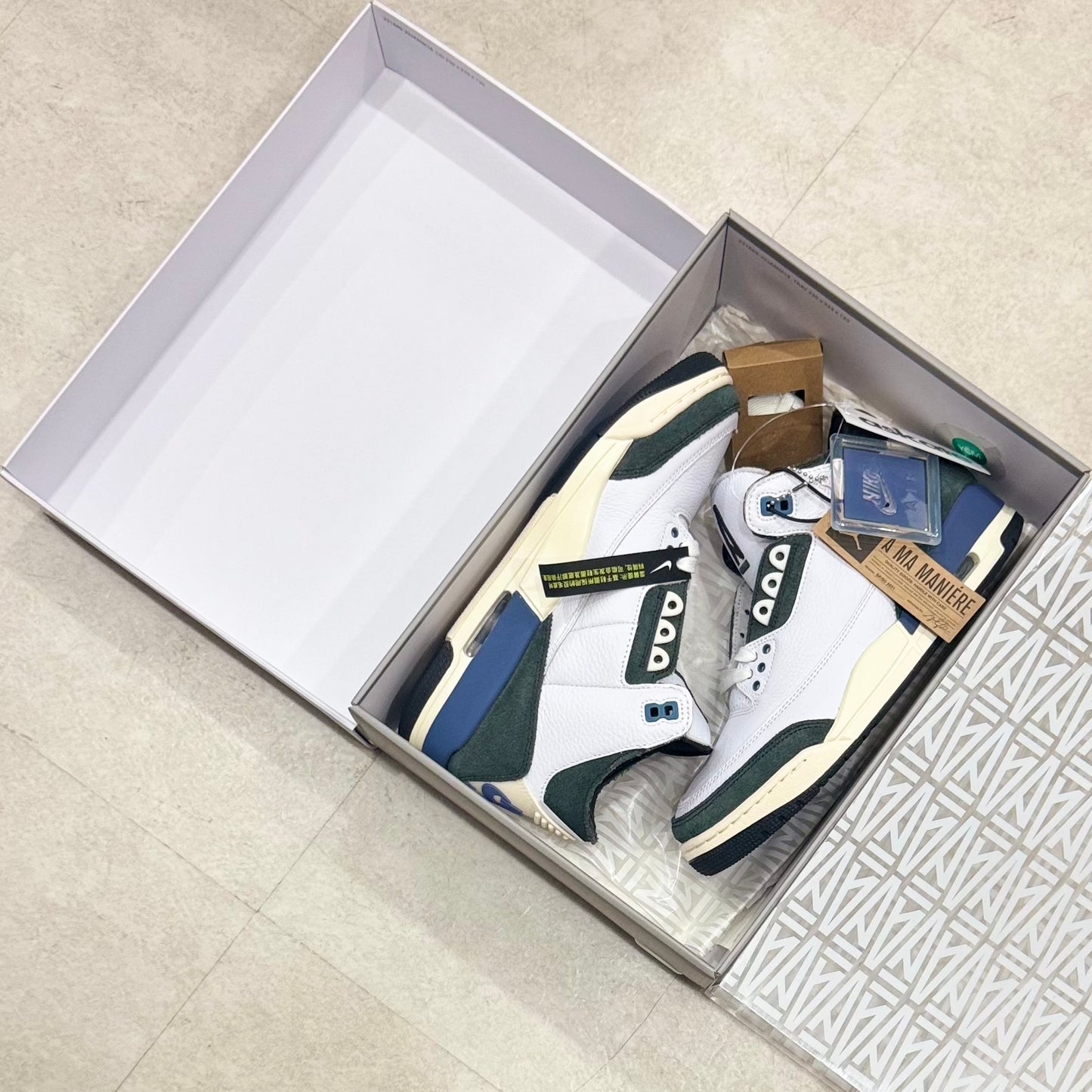 HV8571-100 Nike Air Jordan 3 A Ma Maniere