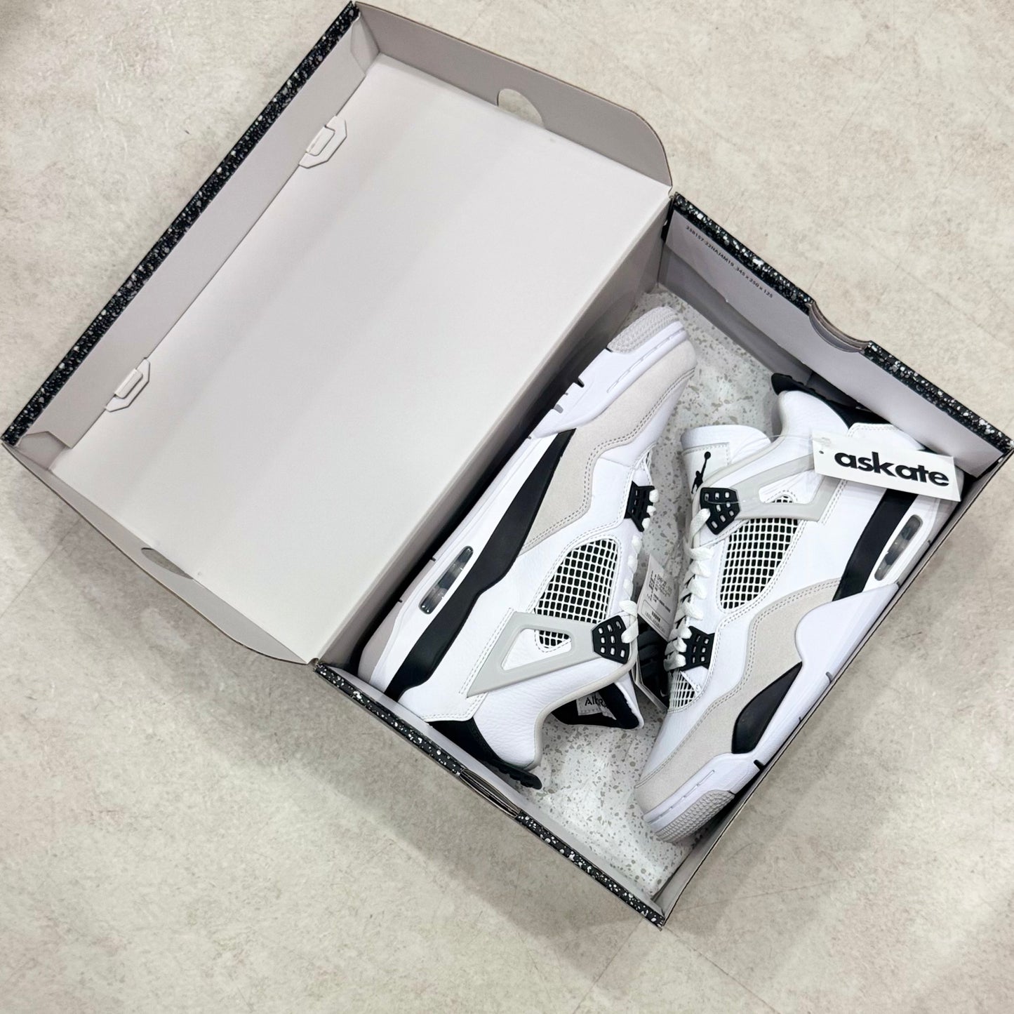 DH6927-111 Nike Air Jordan 4 Military Black
