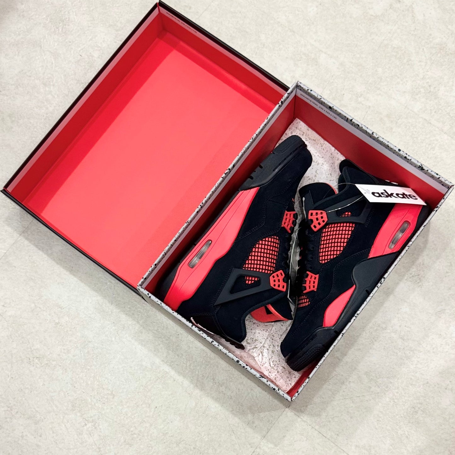 CT8527-016 Nike Air Jordan 4 Red Thunder