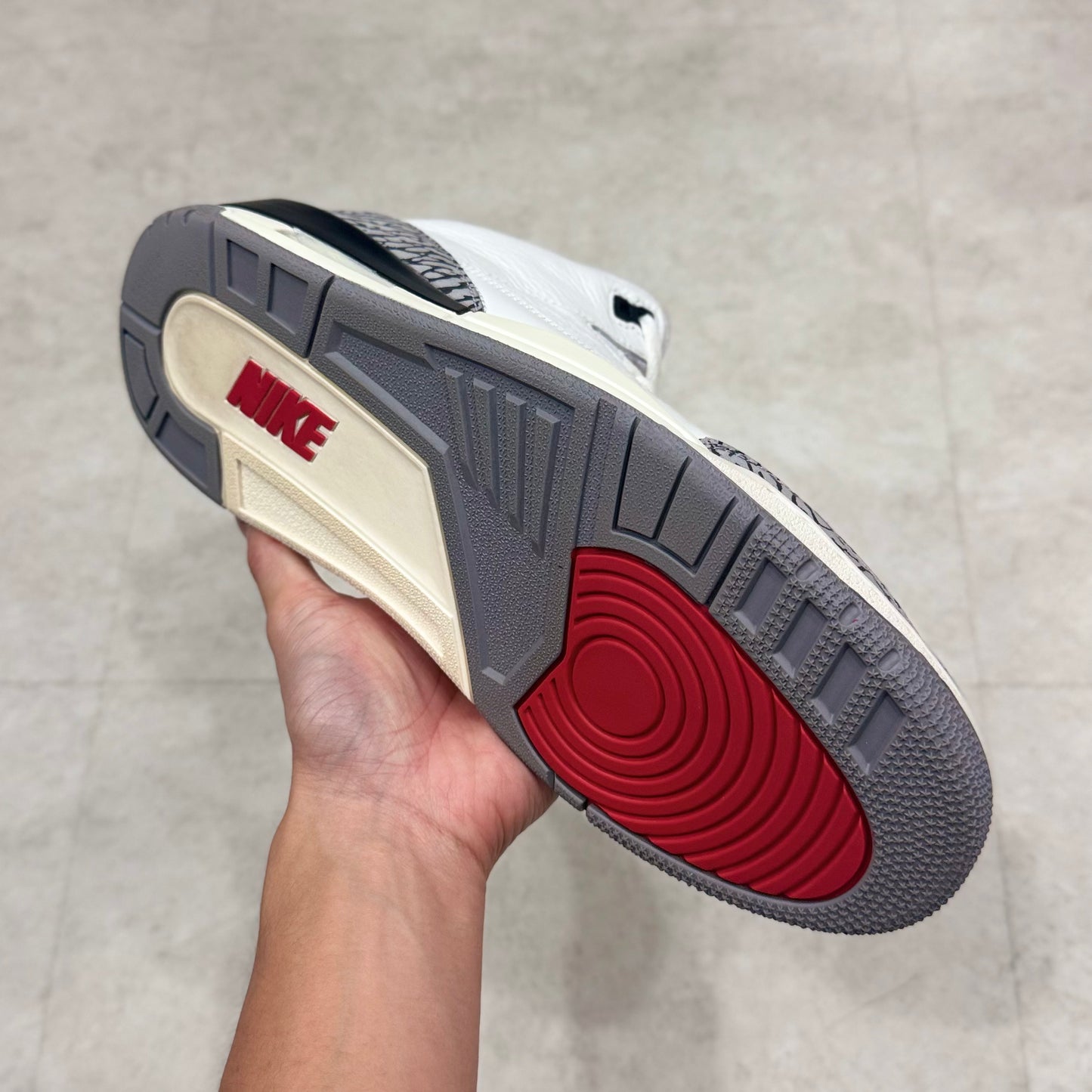 DN3707-100 Nike Air Jordan 3 White Cement 2023