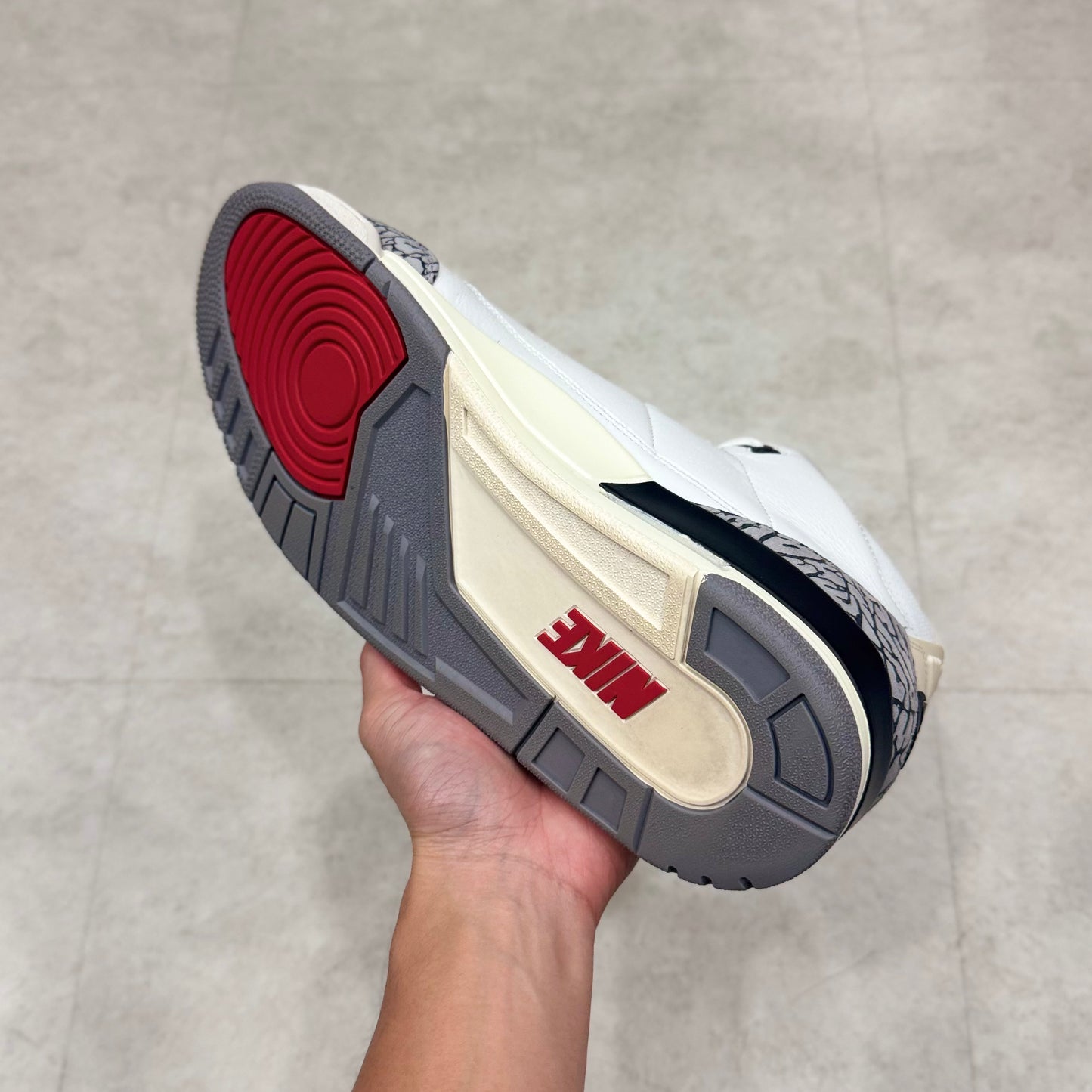 DN3707-100 Nike Air Jordan 3 White Cement 2023