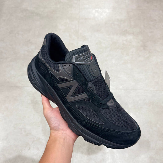 U990BB6 New Balance 990 V6 Triple Black