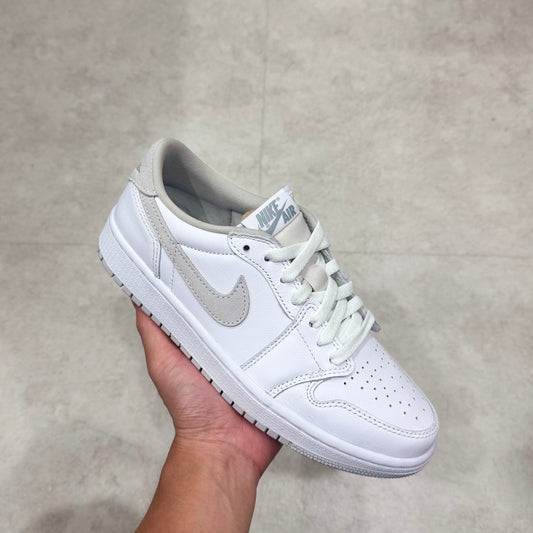 CZ0775-100 Nike Air Jordan 1 Neutral Grey