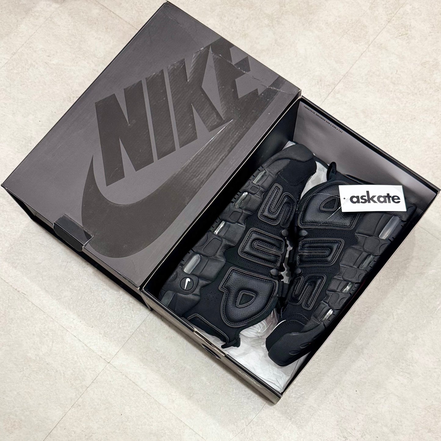 902290-001 Nike Air More Uptempo Supreme