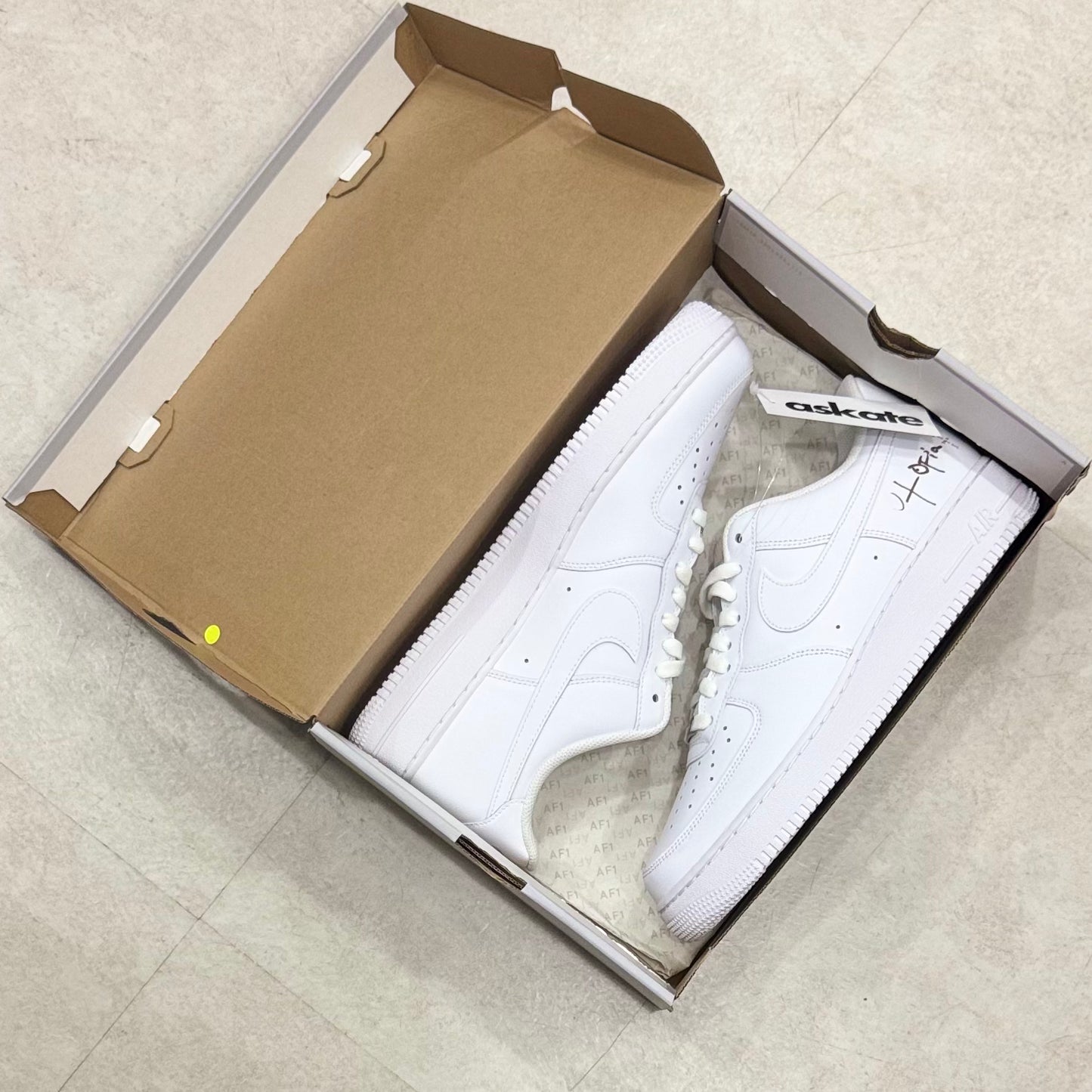 CW2288-111 Nike Air Force 1 Travis Scott