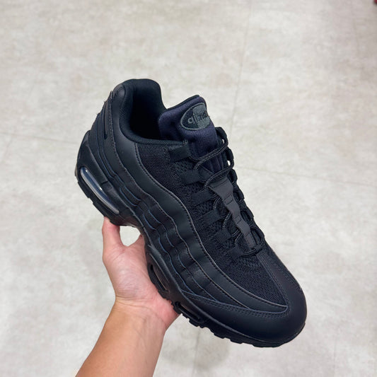 HM8755-001 Nike Air Max 95 Triple Black 2025