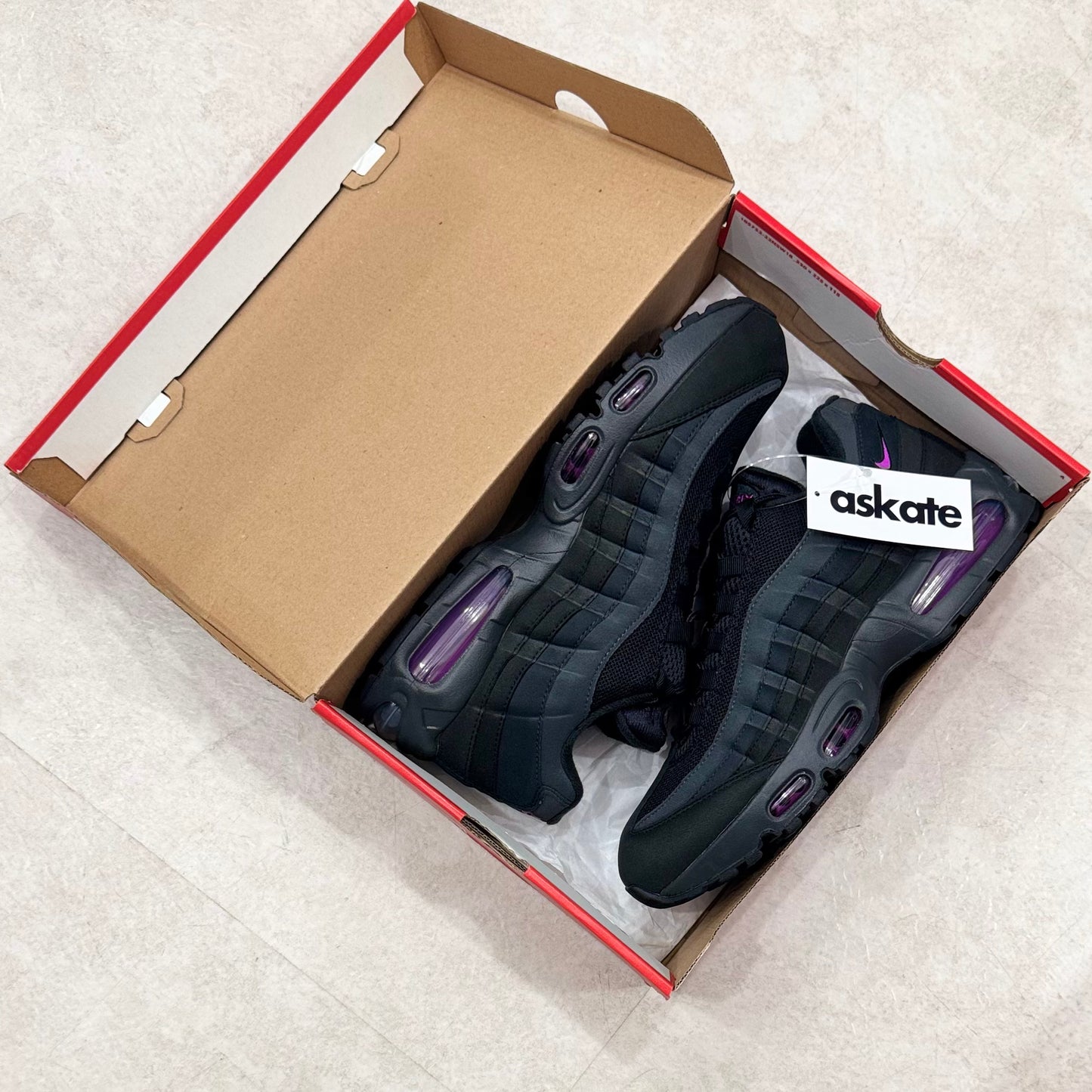 IH4457-001 Nike Air Max 95 Vivid Purple