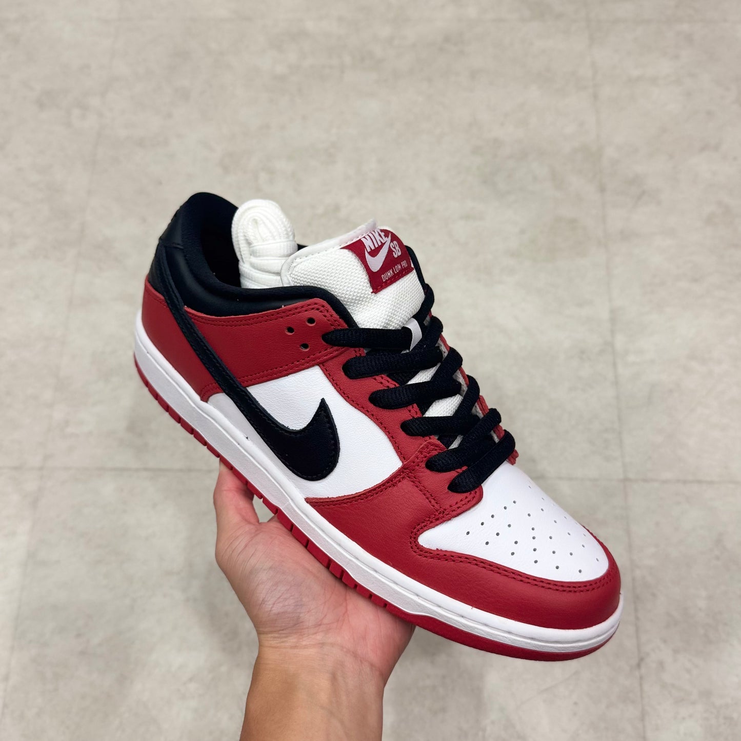 BQ6817-600 Nike SB Dunk Chicago 2024
