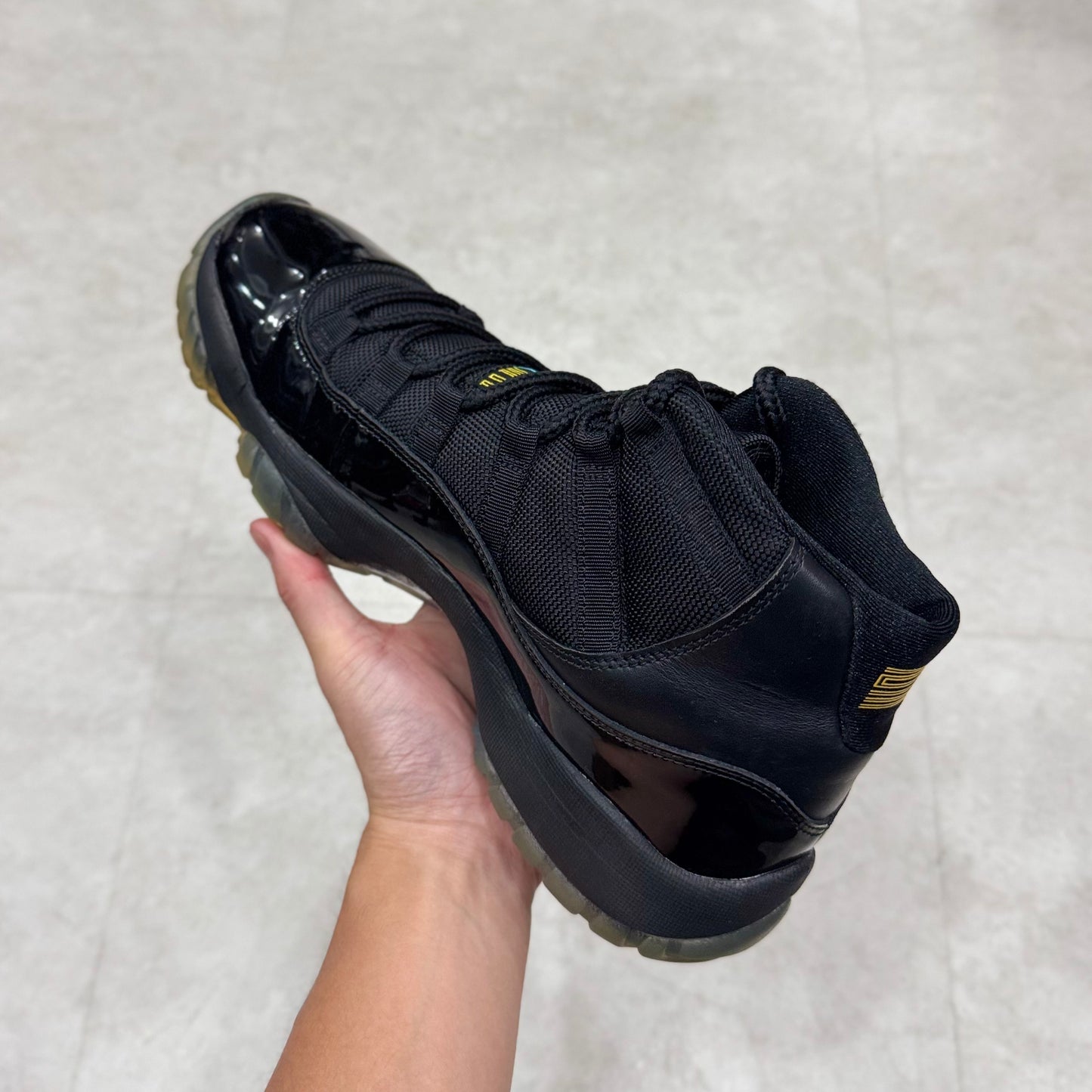 378037-006 Nike Air Jordan 11 Gamma Blue