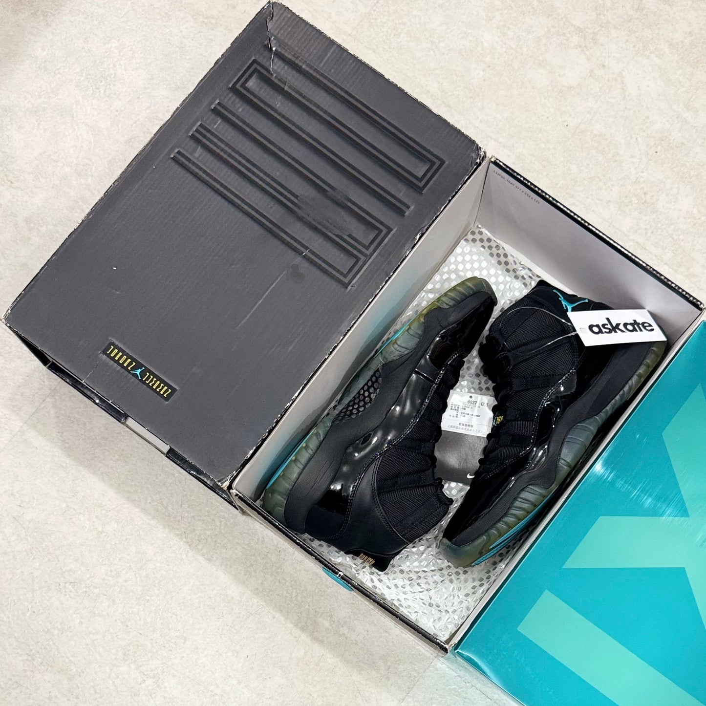 378037-006 Nike Air Jordan 11 Gamma Blue