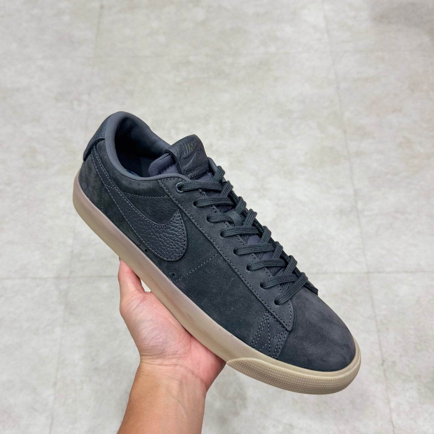 AQ9941-007 Nike SB Blazer Antihero Skateboards 2018