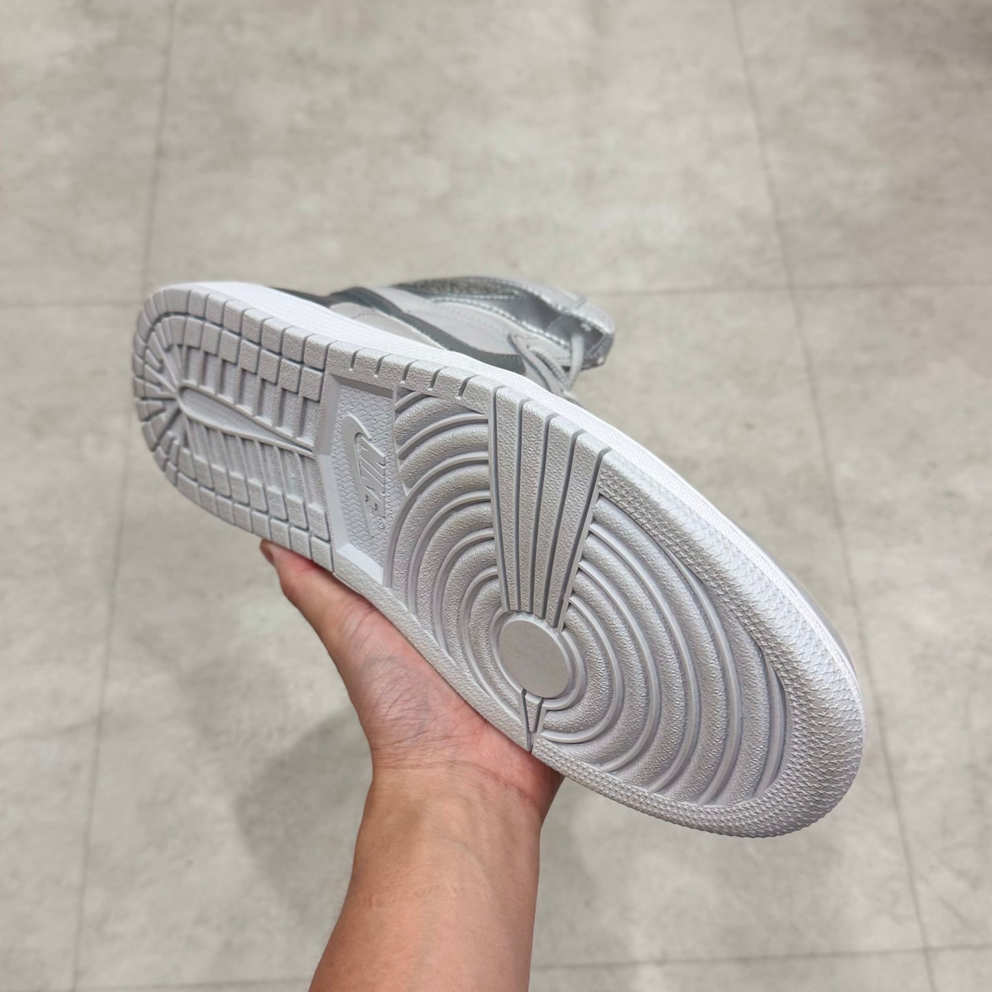 DC1788-029 Nike Air Jordan 1 CO.JP Metallic Silver 2020