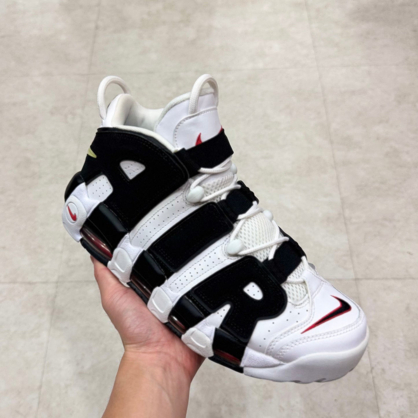 414962-105 Nike Air More Uptempo Panda 2020