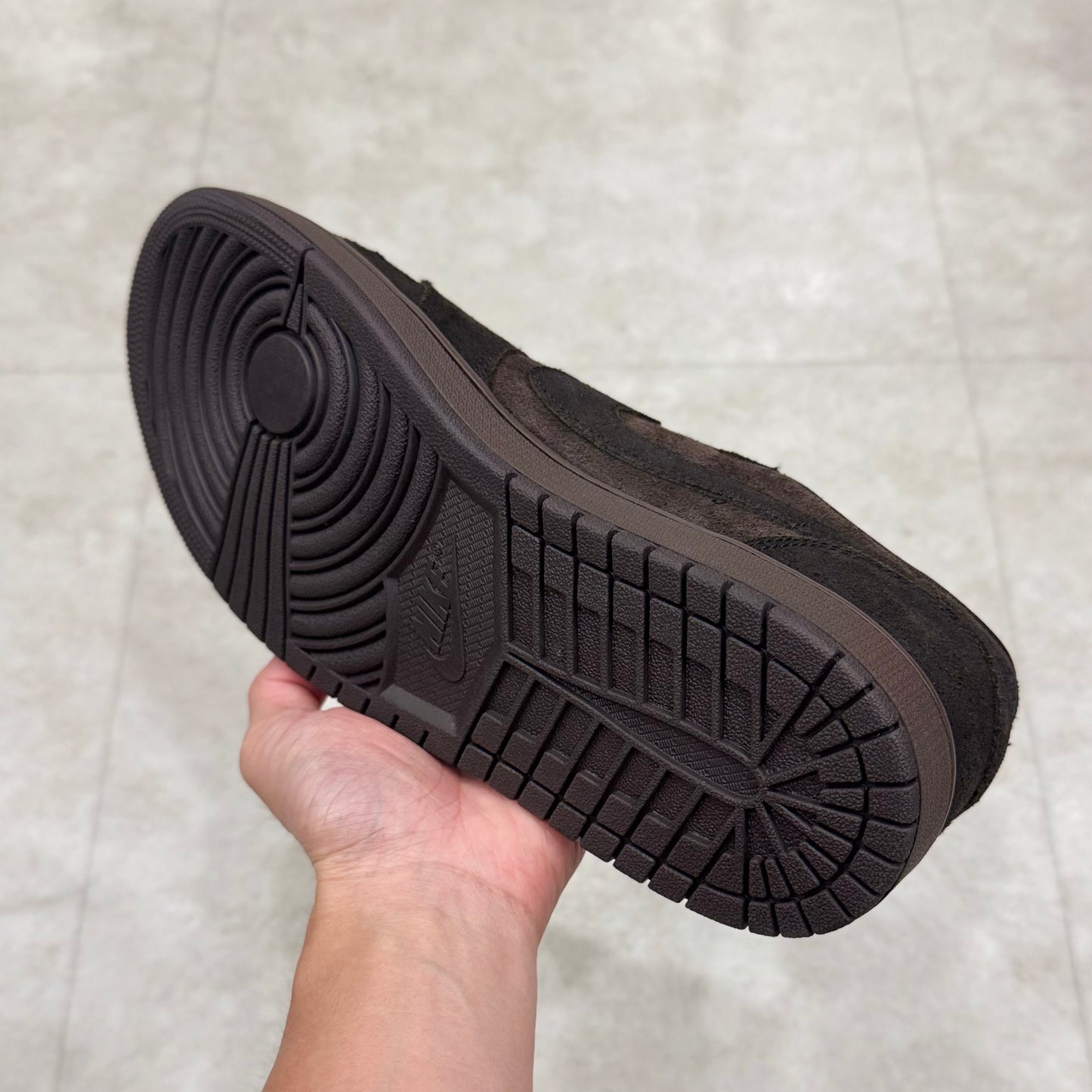 DM7866-202 Nike Air Jordan 1 Travis Scott Velvet Brown