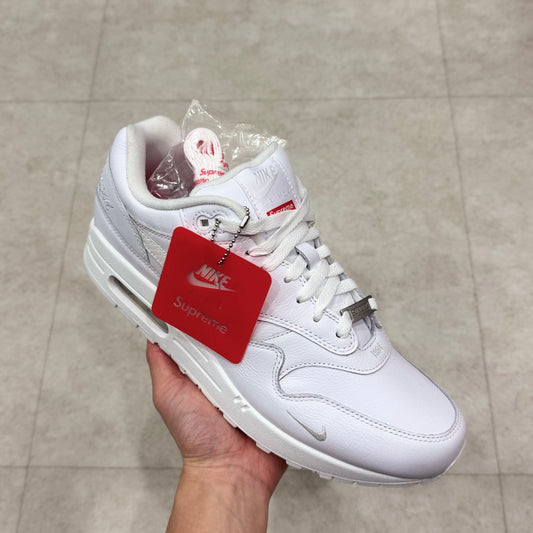 HF8813-100 Nike Air Max 1 Supreme White