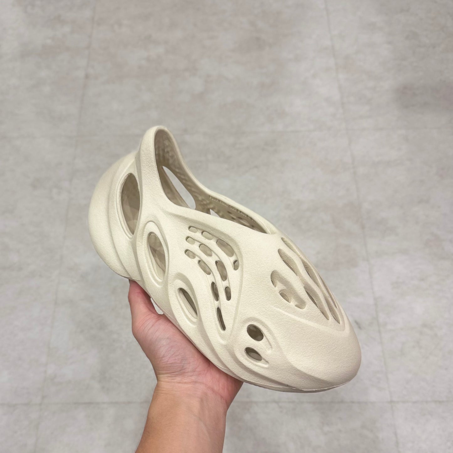 FY4567 Adidas Yeezy Foam Runner Sand