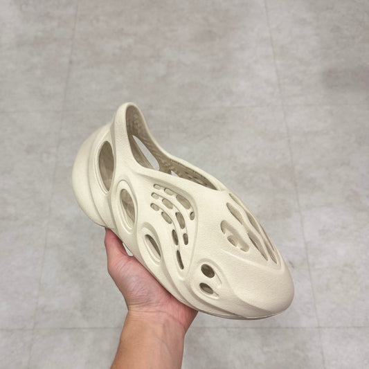 FY4567 Adidas Yeezy Foam Runner Sand