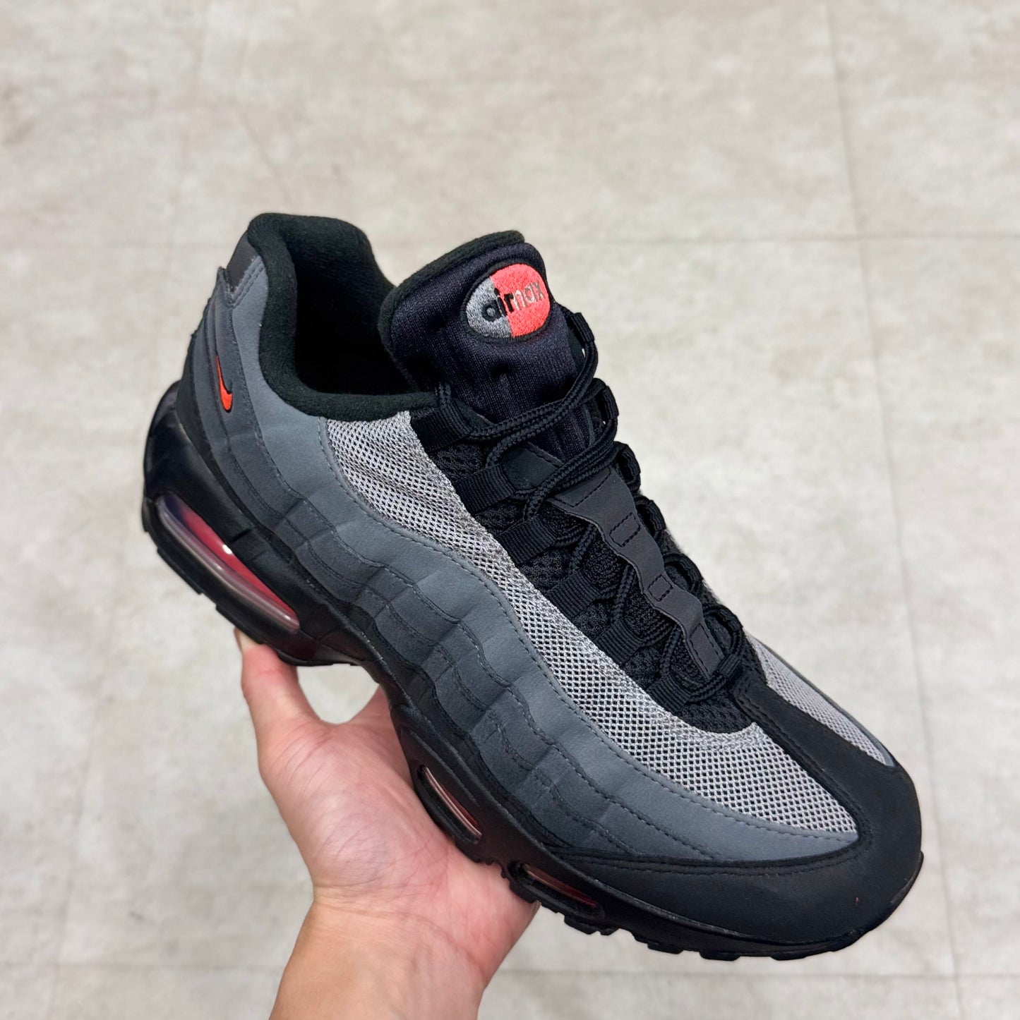 IH4457-002 Nike Air Max 95 Black Bright Crimson