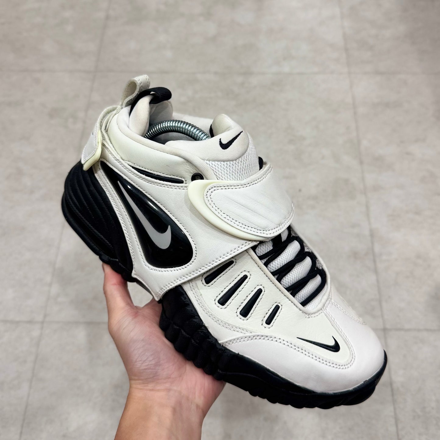 DM8465-100 Nike Air Adjust Force Ambush Summit White
