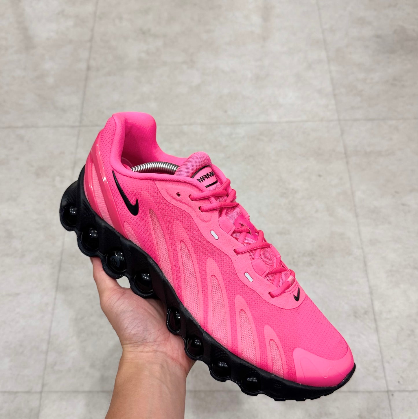 FQ7860-600 Nike Air Max DN8 Hyper Pink
