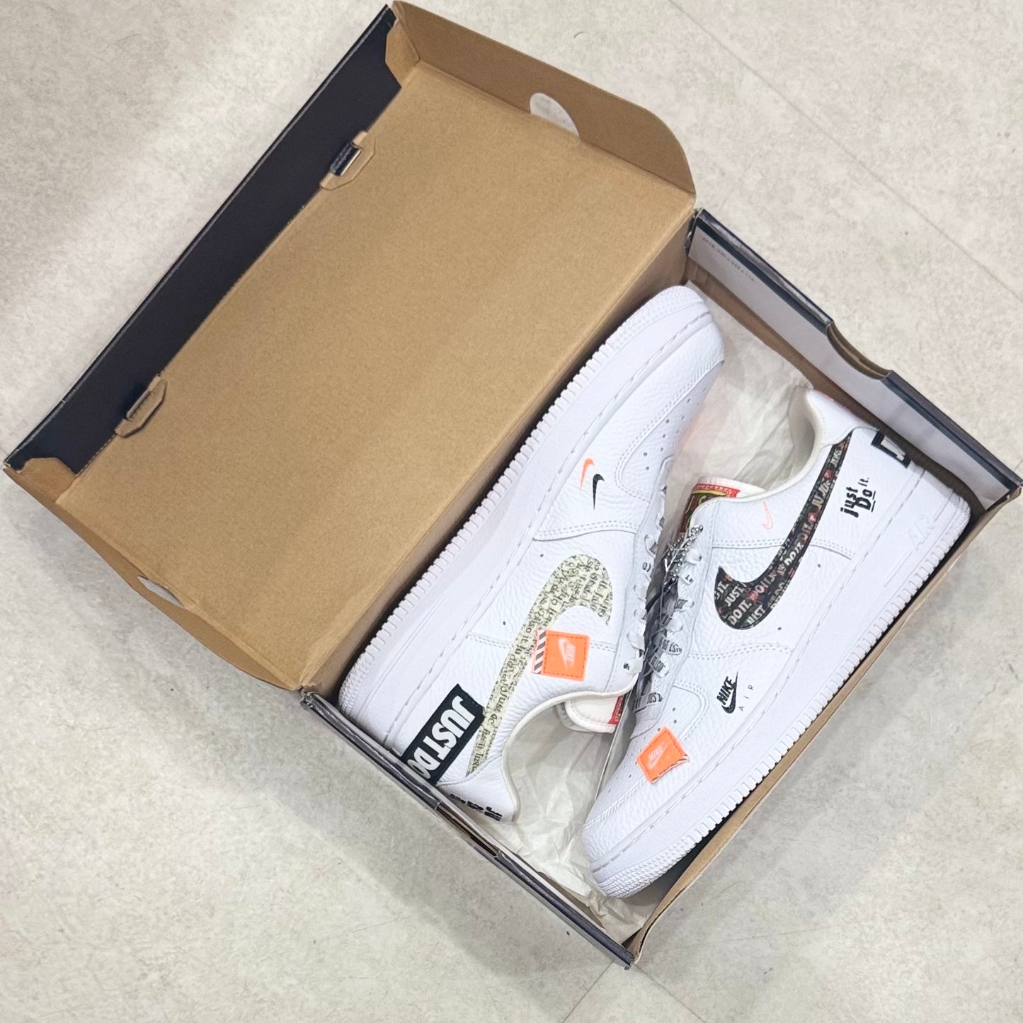 AR7719-100 Nike  Air Force 1 Just Do It White