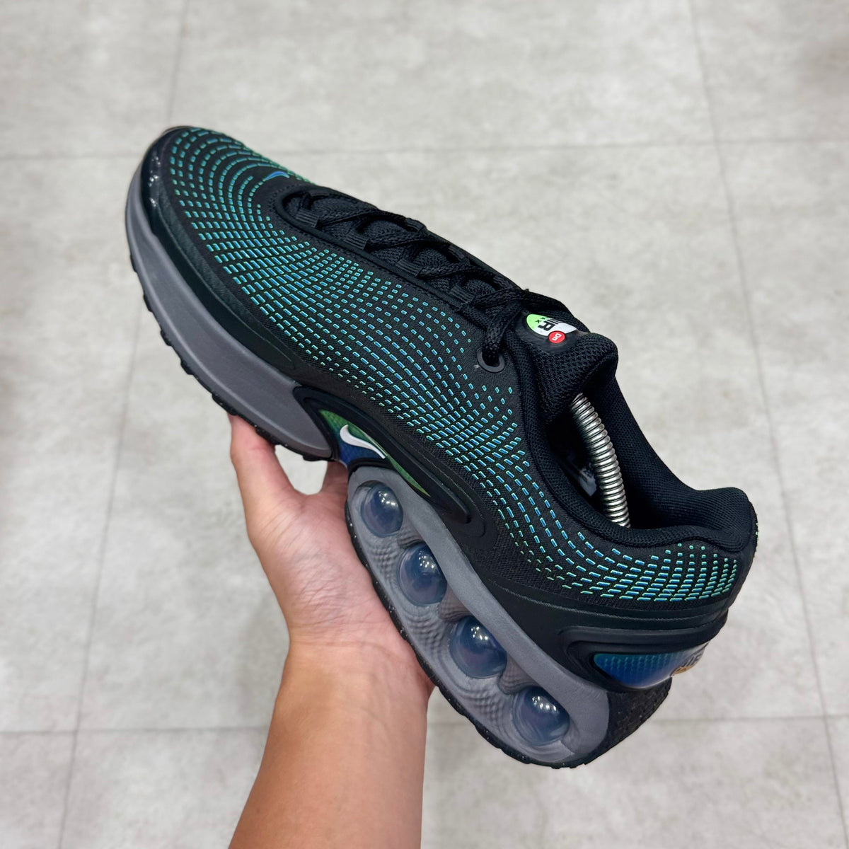 DV3337-010 Nike Air Max DN Hyper Cobalt