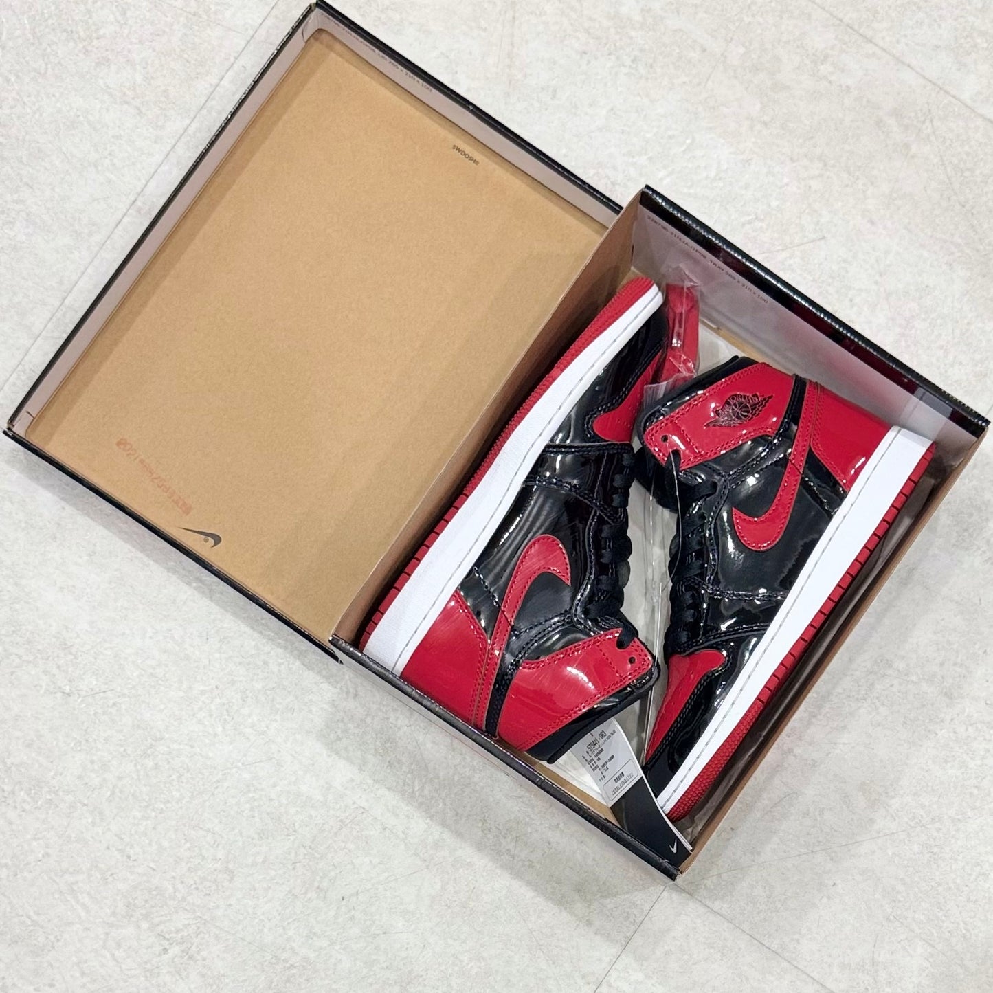 575441-063 Nike Air Jordan 1 GS Patent Bred