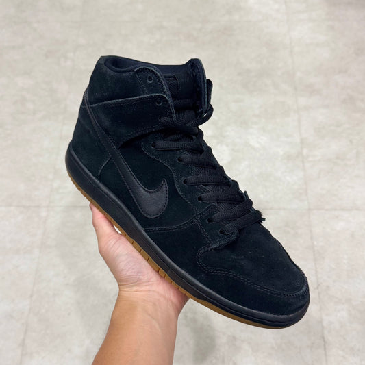 305050-002 Nike SB Dunk Fog 2005
