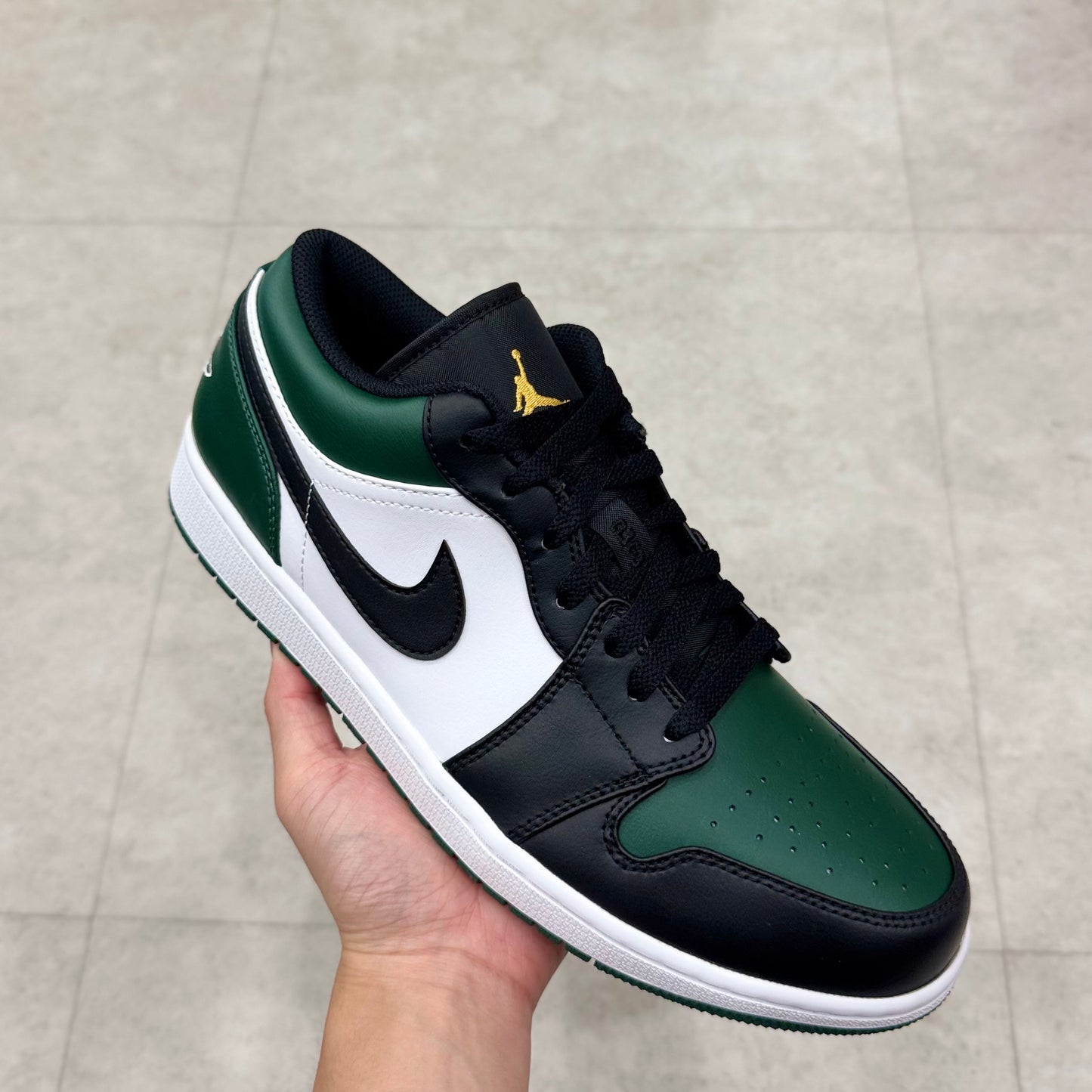 553558-371 Nike Air Jordan 1 Noble Green 2021