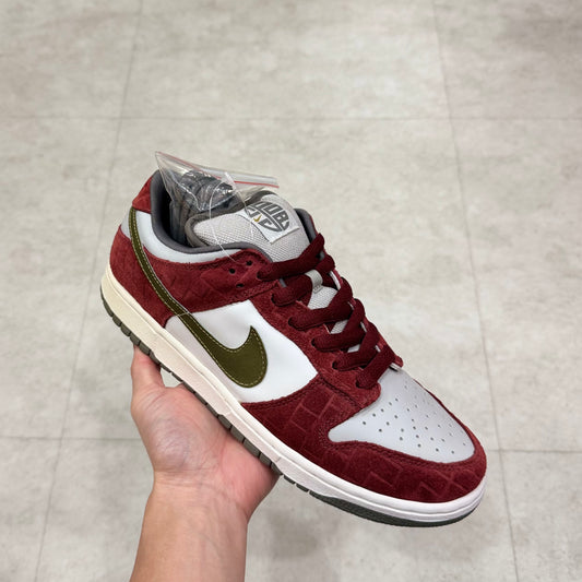 304292-112 Nike SB Dunk Shanghai 2004