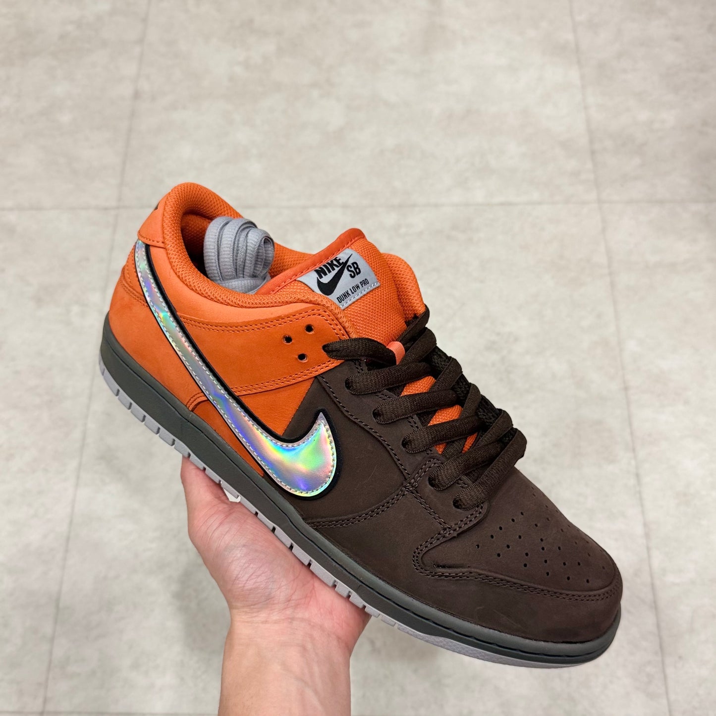 IR1888-800 Nike SB Dunk Muni April
