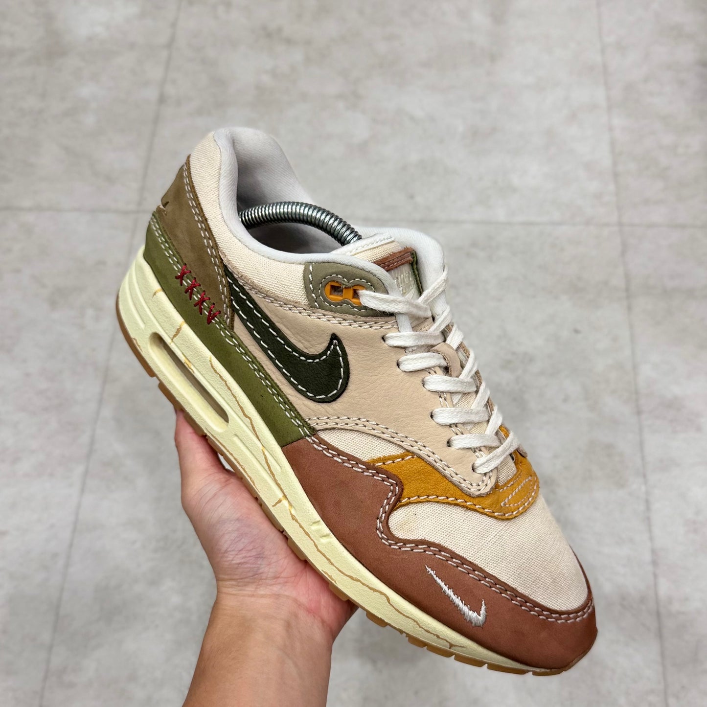 DQ8656-133 Nike Wmns Air Max 1 Wabi-Sabi
