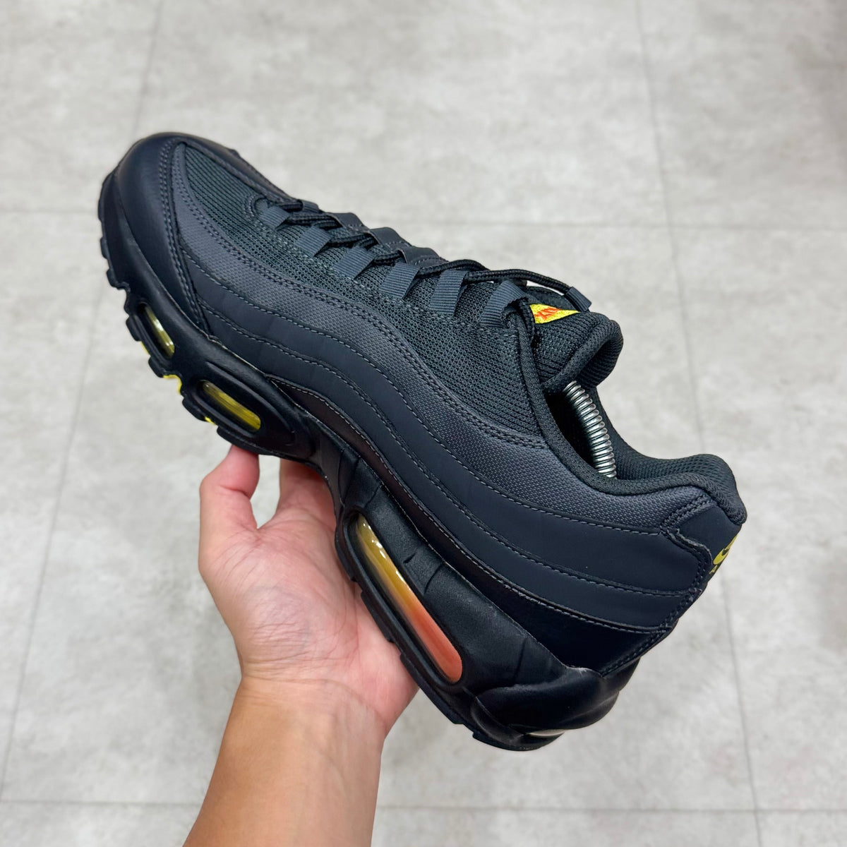 FZ4626-001 Nike Air Max 95 Safety Orange 2023