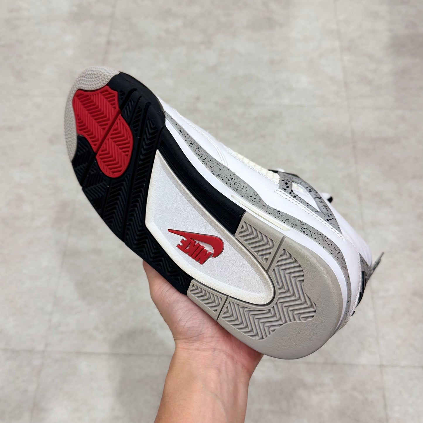 840606-192 Nike Air Jordan 4 White Cement 2016