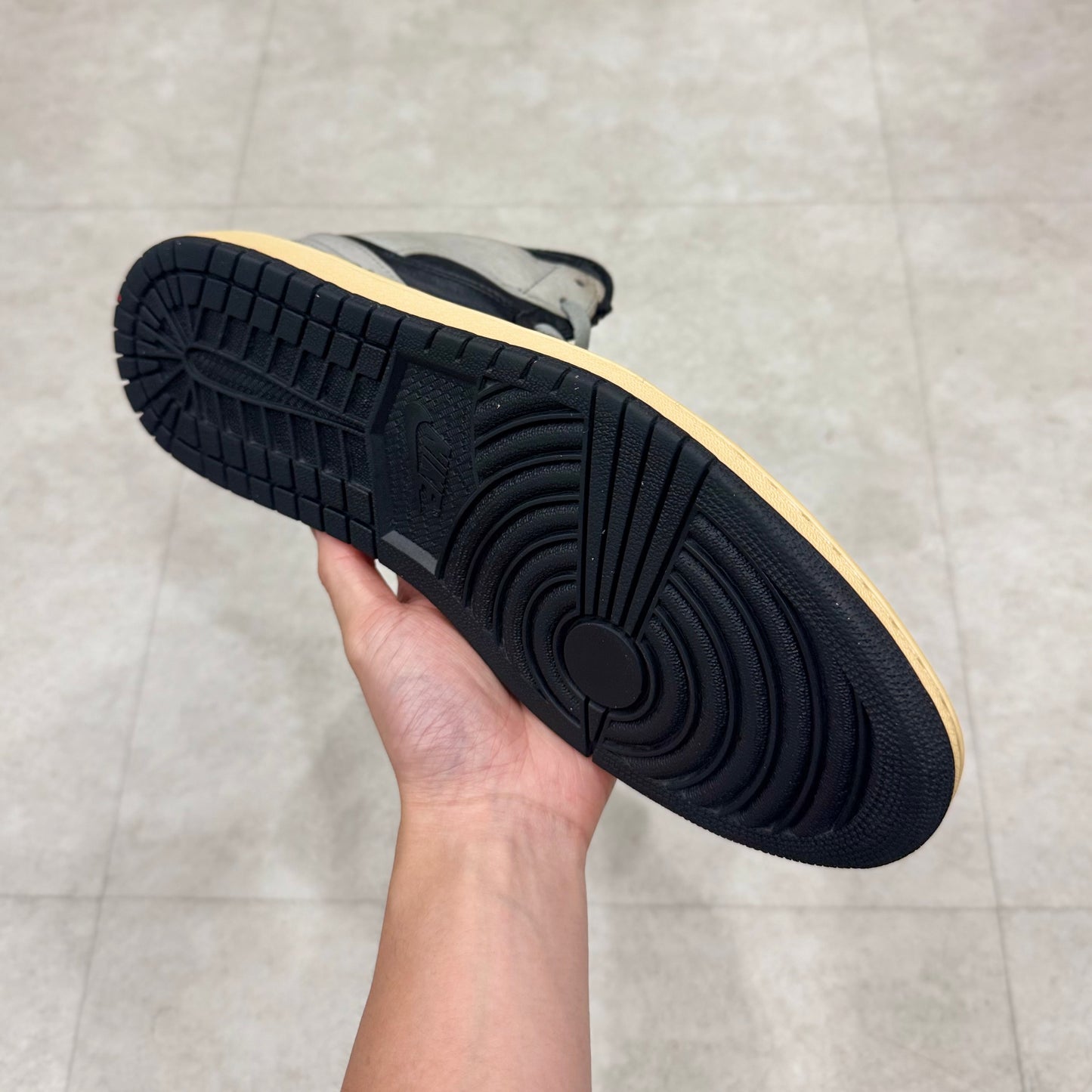 332550-001 Nike Air Jordan 1 Shadow 2009