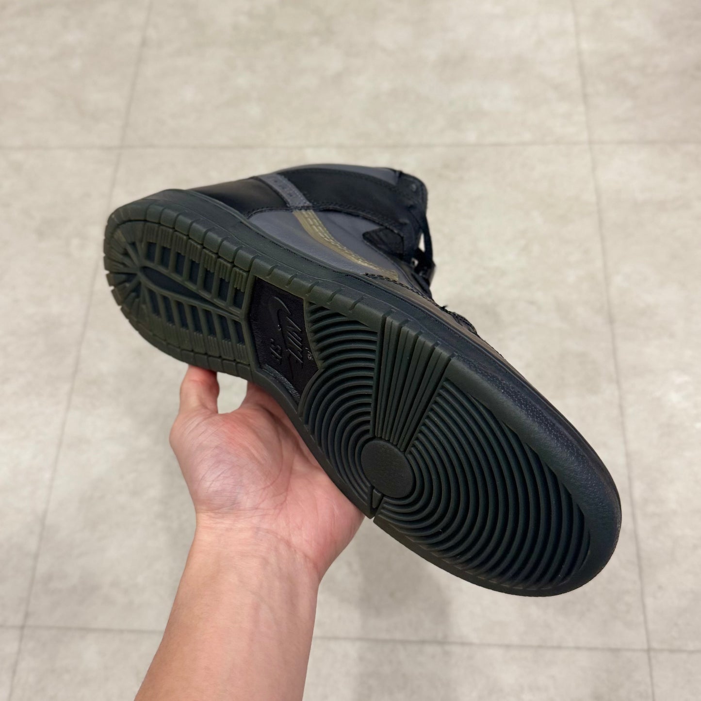 BV1052-001 Nike SB Dunk FPAR