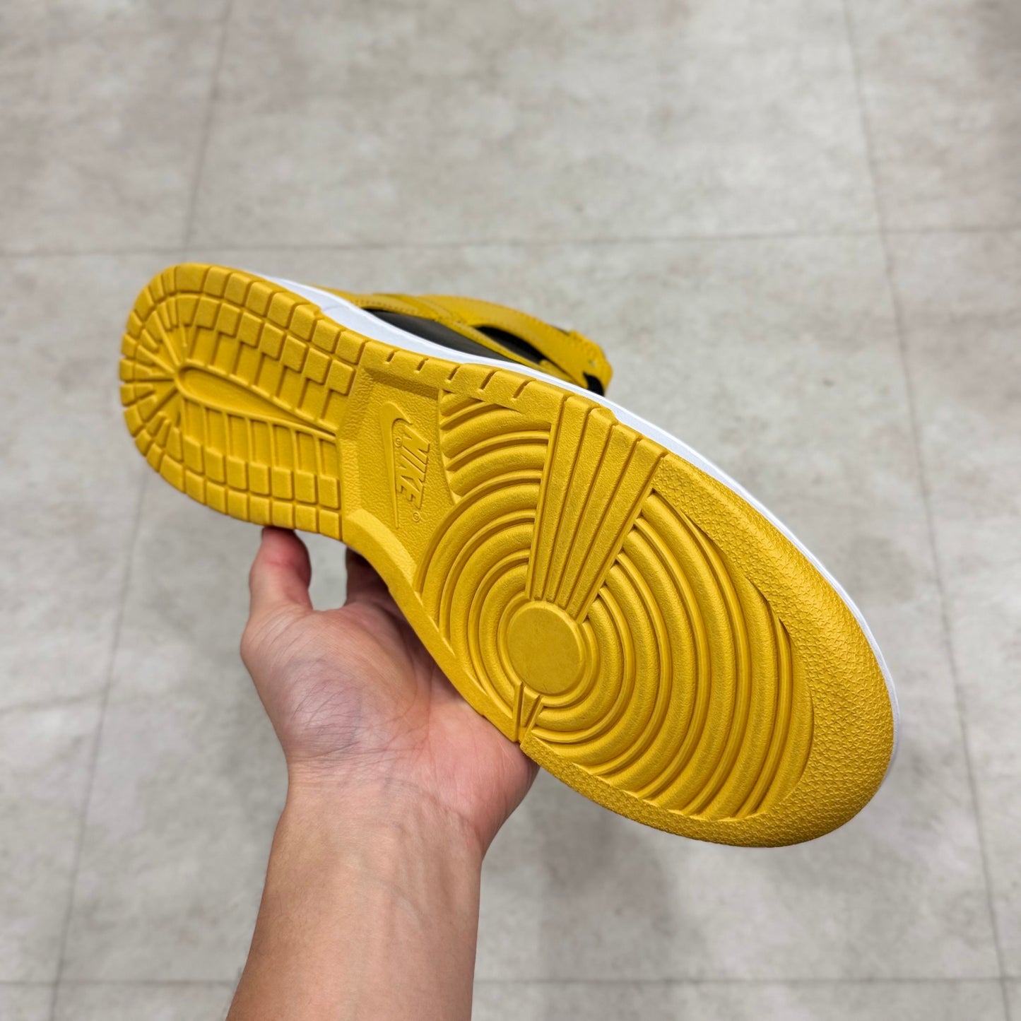 HJ4320-001 Nike Dunk Wu-Tang Clan