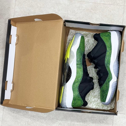 528895-033 Nike Air Jordan 11 Green Snake