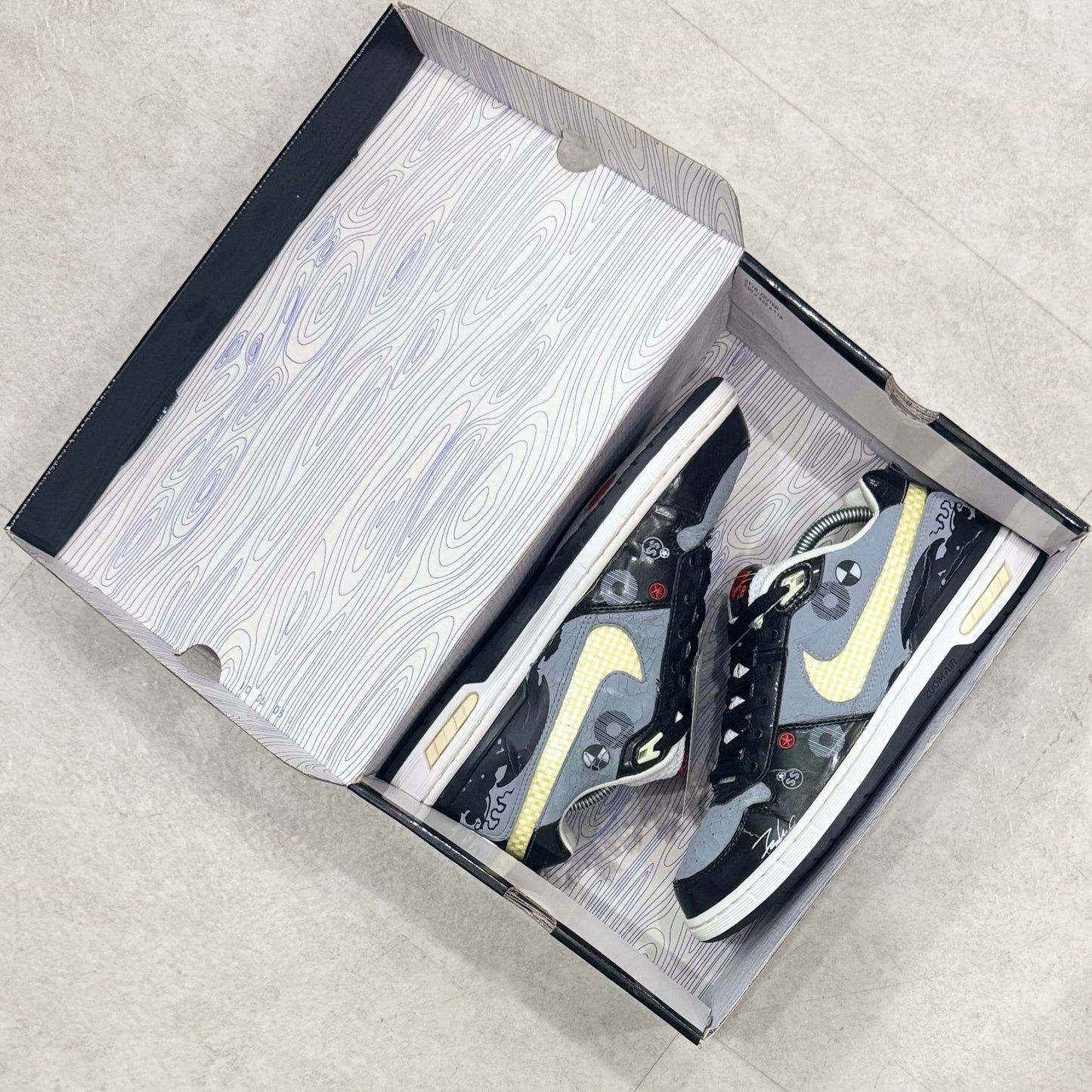 312953-012 Nike SB Paul  Rodriguez Zoom Air Futura